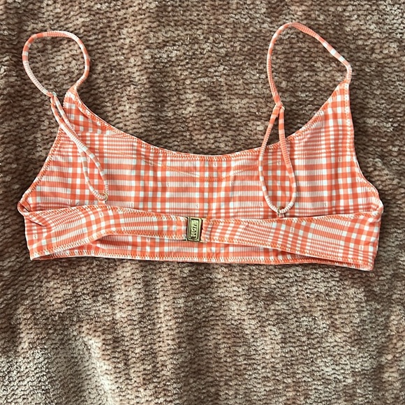 Bikini Bundle 3 top + 1 bottom - Picture 8 of 9